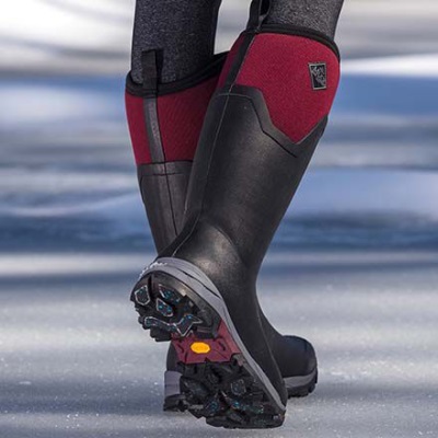 MUCKBOOT Women's Arctic Ice Tall black