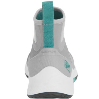 MUCKBOOT Women's Outscape Chelsea green