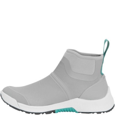MUCKBOOT Women's Outscape Chelsea green