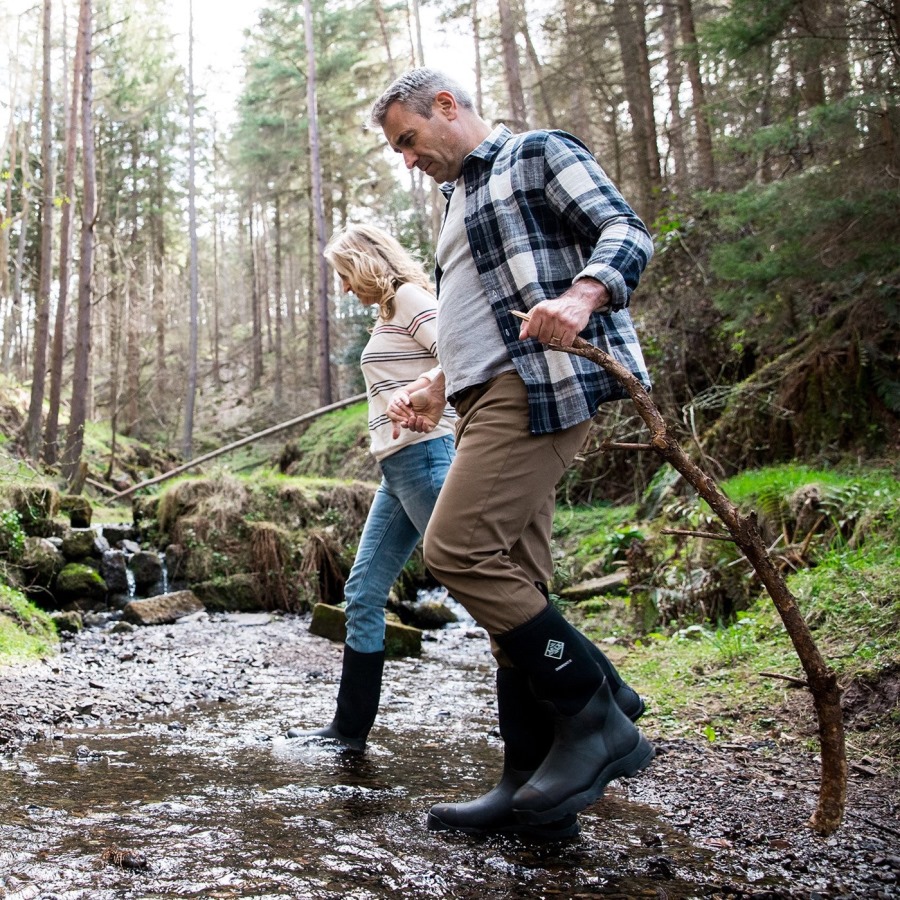Unisex Derwent II Short Boots Black Muckboot